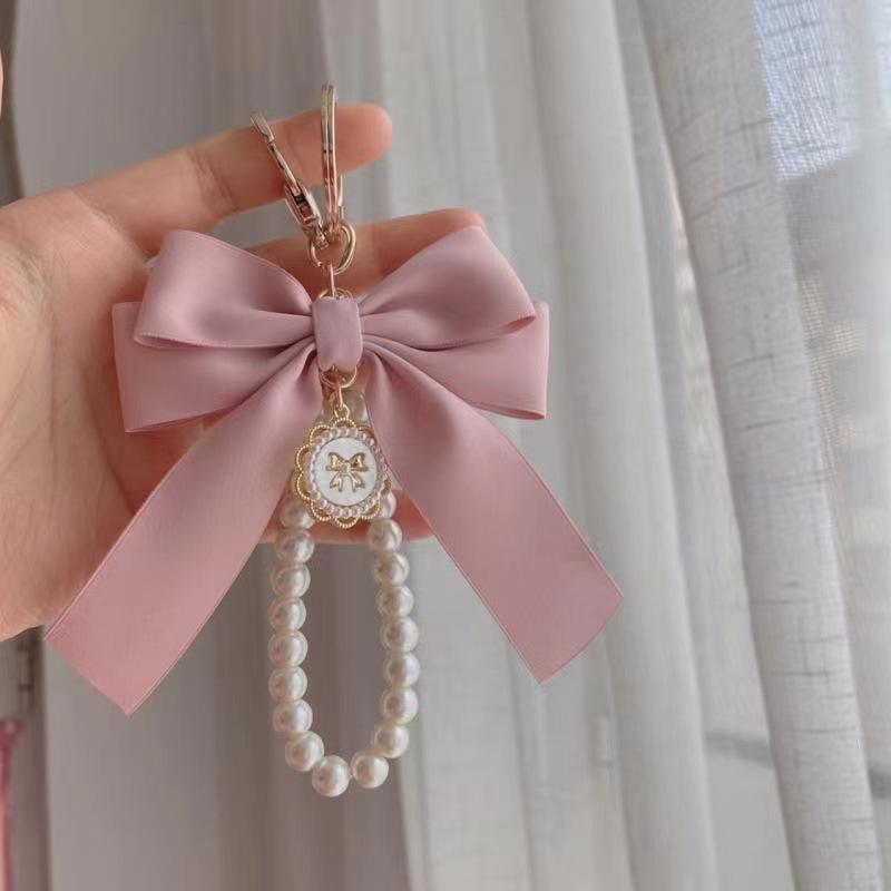 Keychain with bow, Large bow tie,Carrying bag for hanging,Ornament,Bag decorations,DIY headphone case,Accessories