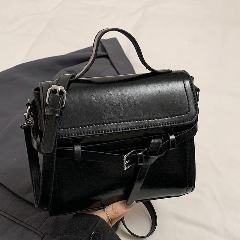 2025 Niche High Sense Simple French Casual Portable Small Square Bag Fashion Versatile College Style Messenger Women's Bag