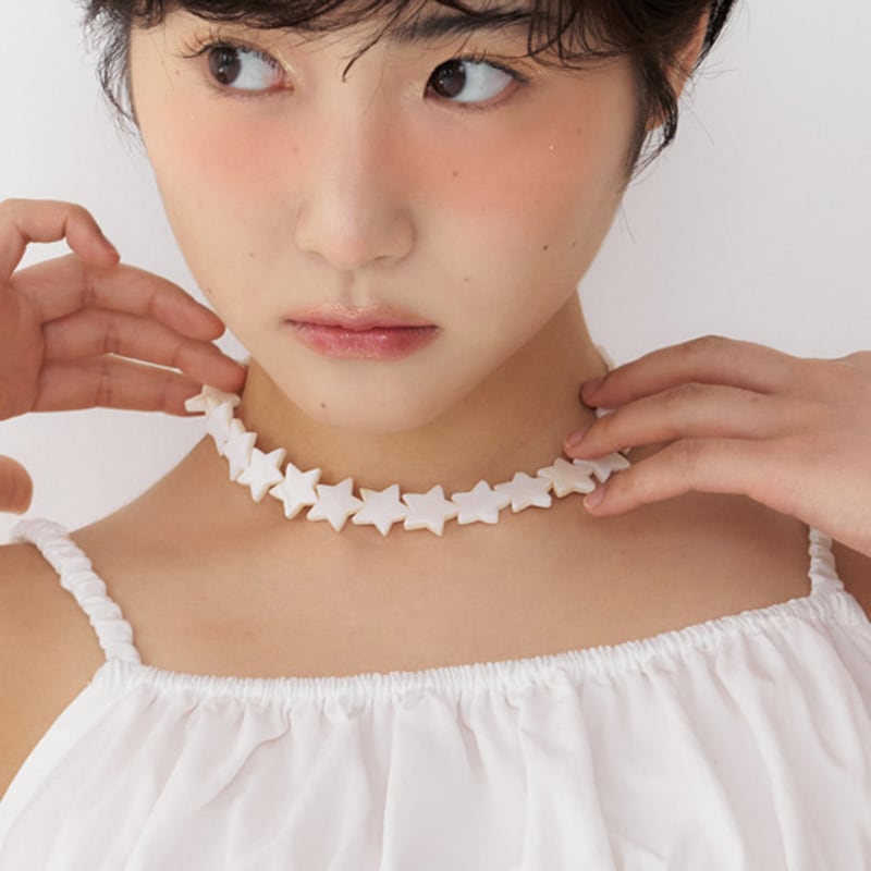 

geegee star pearl necklace white