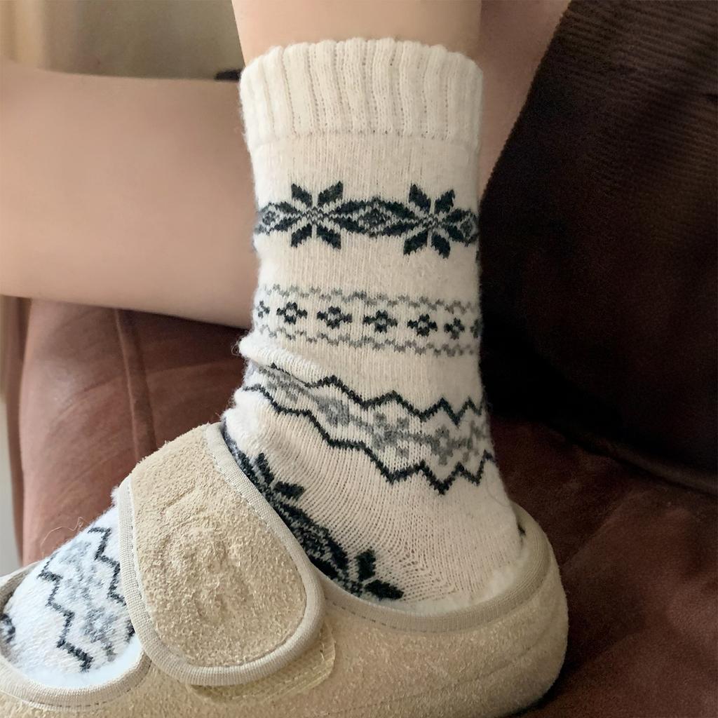 Retro-Atmosphäre Verdickt Und Wärmt Schneeflocken-Wollsocken Damen Stausocken Im Schaft Erster Schnee Koreanisches Drama