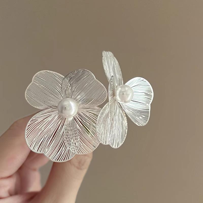 Elegant Fine Crystal Snow Gauze Bowknot Earrings for Women Girl Romantic Temperament Dangle Earrings Wedding Jewelry Accessories