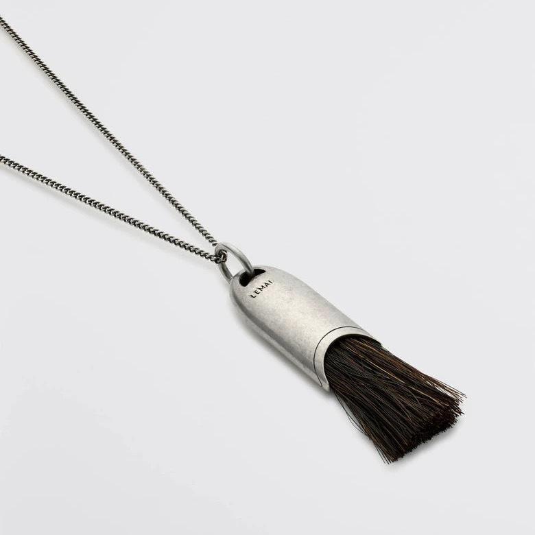 Elegante Rosshaar-Quasten-Halskette - Vielseitige High-End-Pulloverkette mit Nischen-Design-Anhänger für Damen