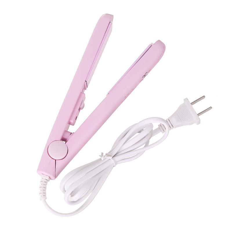 Compact Dual-Use Curling and Straightening Iron for Bangs
