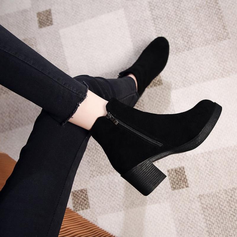 Women's Autumn and Winter  New Fashion Solid Temperament Ankle Boots Round Head Square Heel Slip on Solid Casual Boots Size