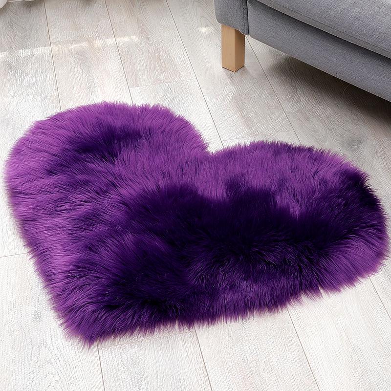 Nordic Heart-shaped Plush Rug - Imitation Wool Wedding Decor Mat