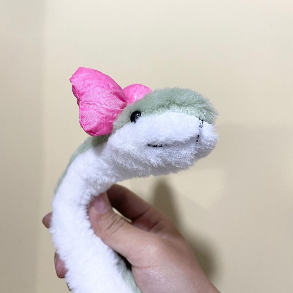 Realistic Stuffed Snake Party Favors Plush Toys Stuffed Animal Cute Animals Stuffed Soft Fluffy Doll for Kids Birthday Gift