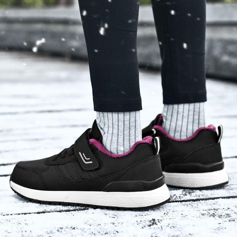 Autumn new medium sports shoes soft sole casual comfortable walking shoes