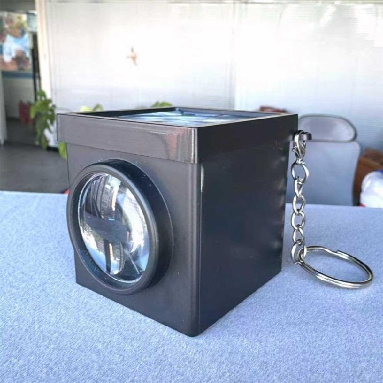 Creative Optical Lens Keychain Reflective Viewfinder Key Holder Ornament For Urban Lifestyles And Travel Convenience