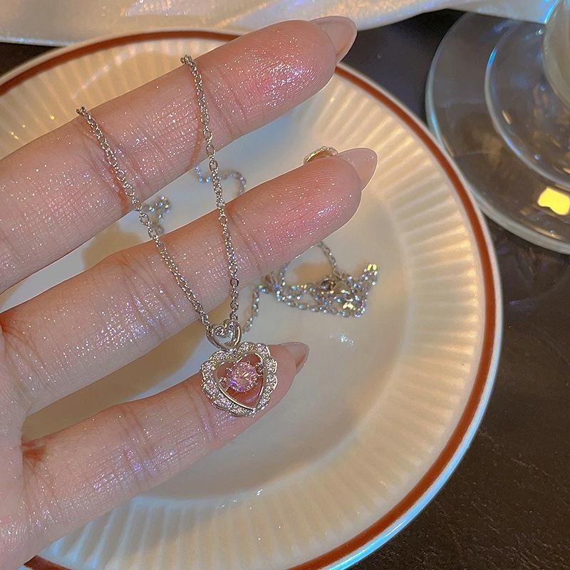 Korean Fashion Pink Crystal Heart Pendant Necklaces Women Girls Y2K Sparkling Rhinestone Fairy Clavicle Chain Jewelry Gifts