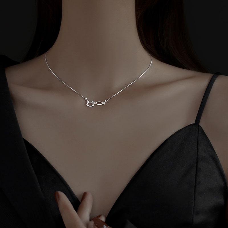 Creative Rhinestone Cat Fish Necklace: Sweet, Versatile Clavicle Chain for Women
