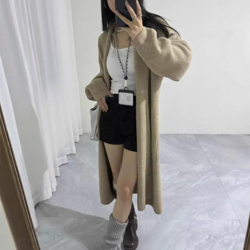 Autumn and winter new high-end loose lazy wind knitted cardigan women's medium and long sweater jacket