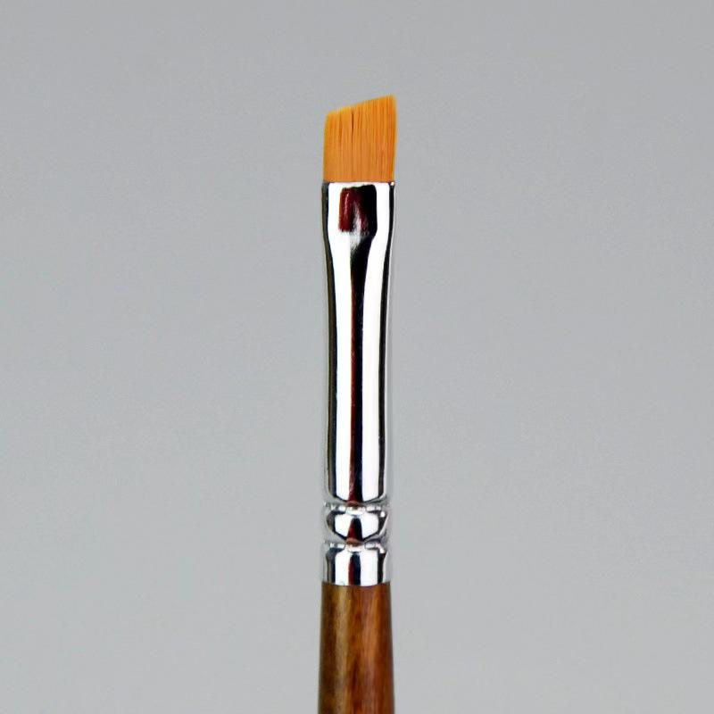 

Tapered Wool Animal Hair Makeup Brush for Eyeshadow, Blending, Concealer, and Lip & Brow Application.