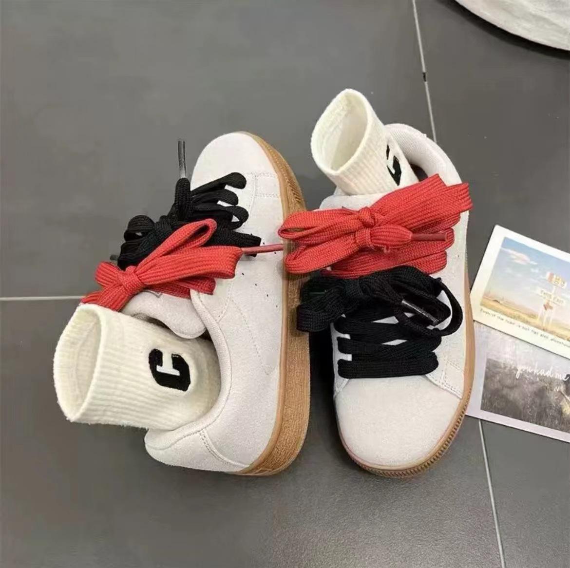 

Корейская версия новой студенческой спортивной повседневной обуви на толстой подошве с увеличением роста, парные туфли-хлебушки, повседневная обувь для скейтборда 44