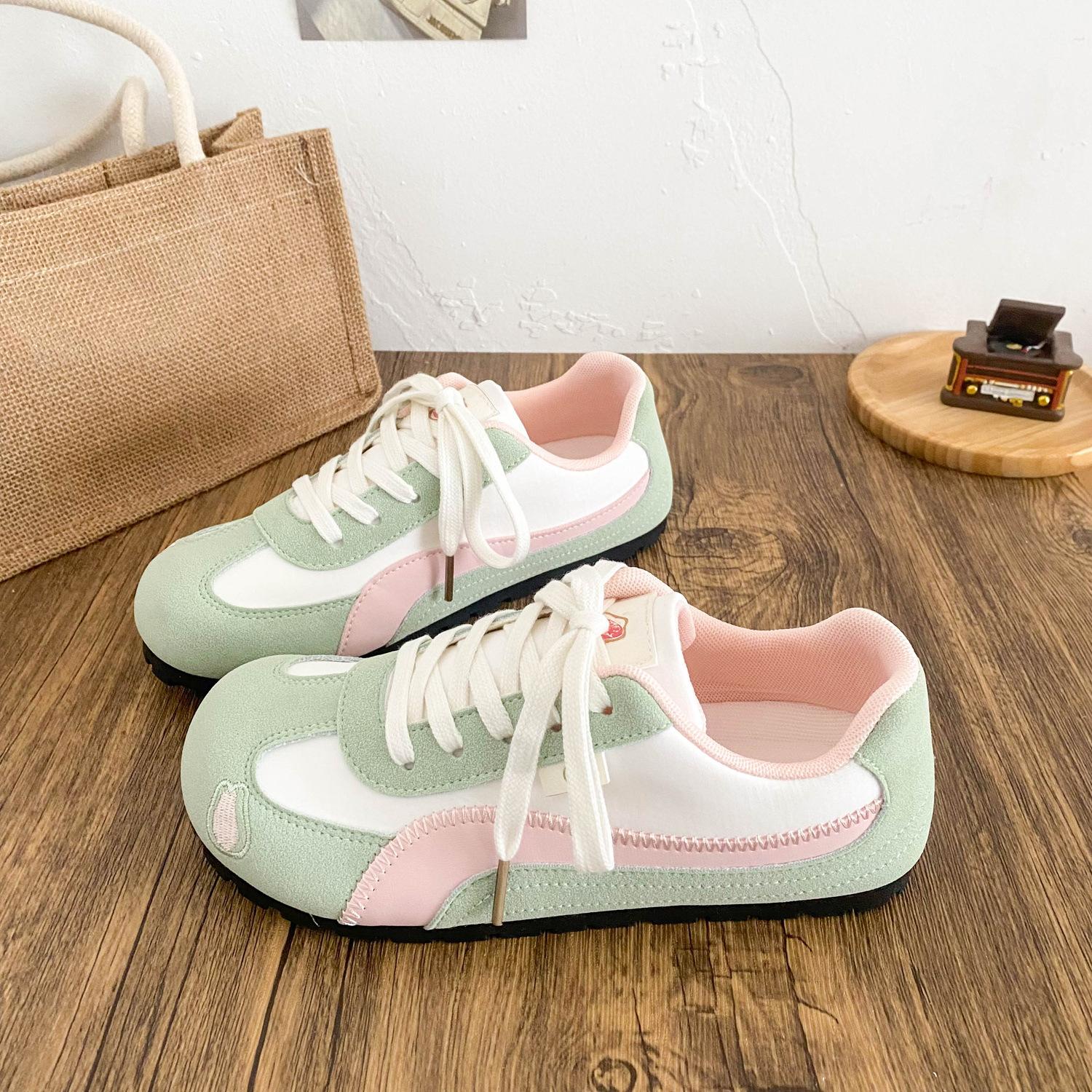 

Девичьи универсальные туфли-пуфы, новые дышащие туфли с вышивкой и бантом, маленькие белые туфли 40