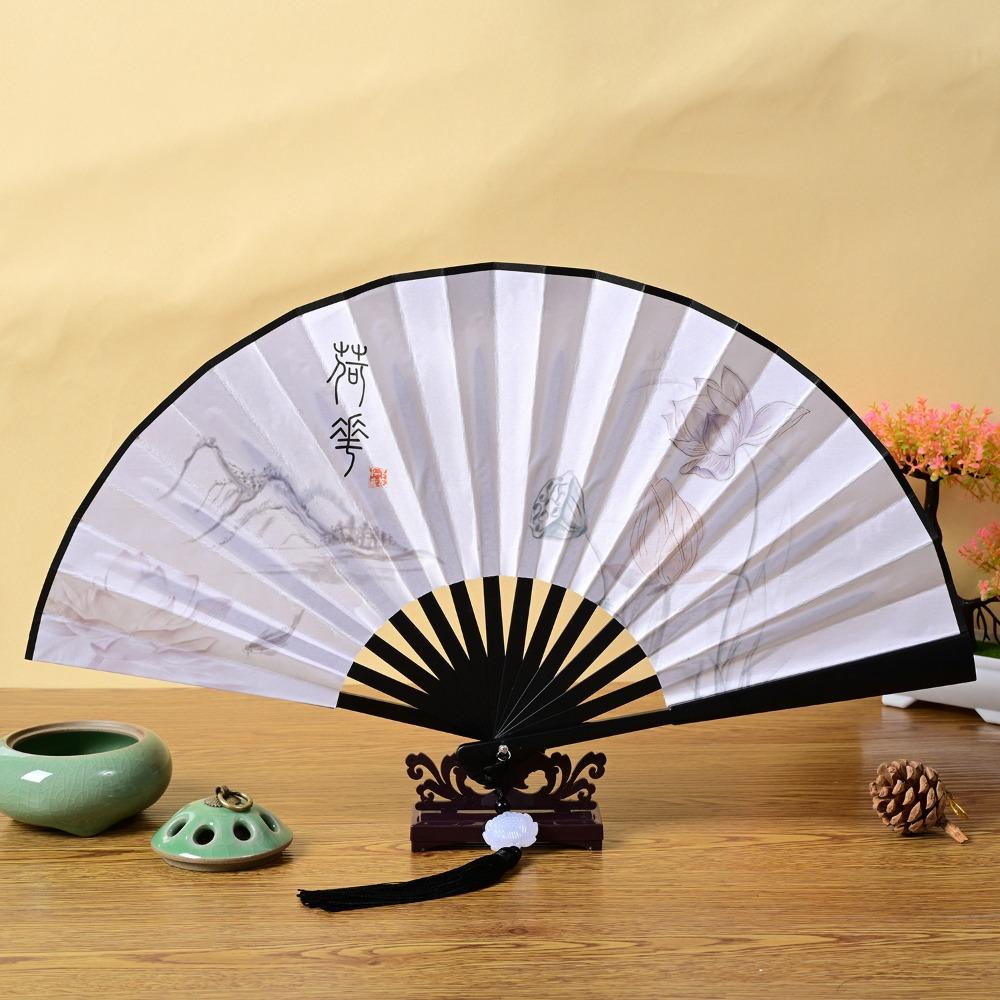 Hedvábný čínský japonský skládací vějíř Tušová malba Starověký styl Plastová rukojeť Vějíř pro klasický tanec Vějíř Doplňky k hanskému oděvu