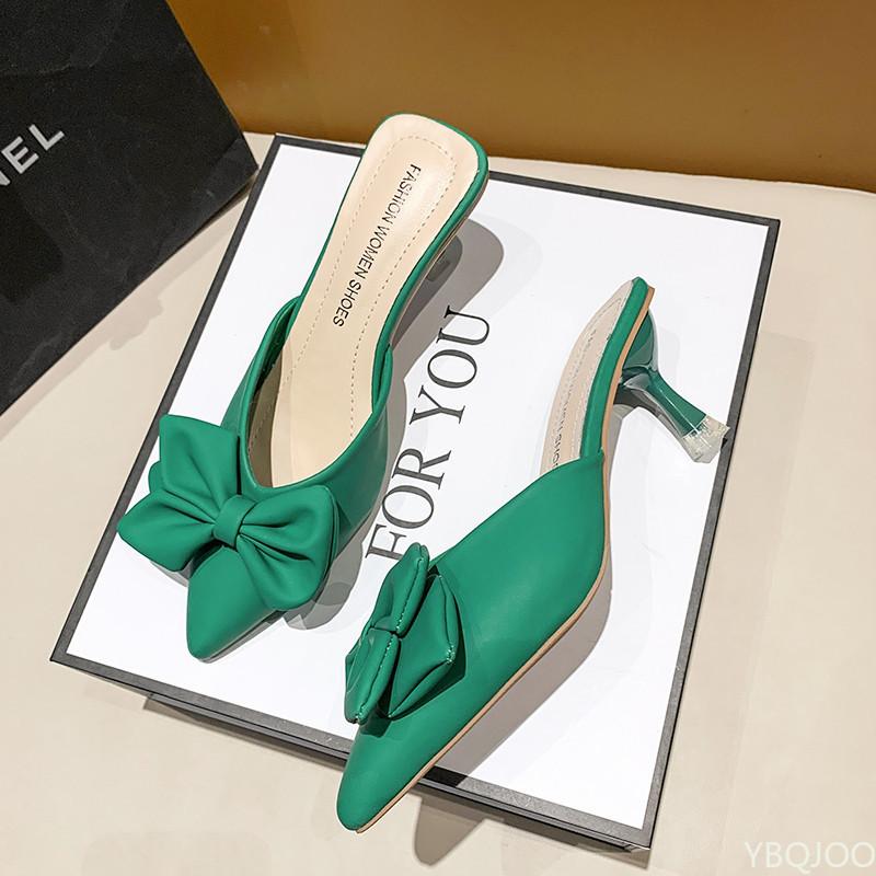 Ανοιξιάτικα και Καλοκαιρινά Γυναικεία Παπούτσια Κορεατικά Σατέν Μεταξωτά Μυτερά Σαγιονάρες με Φιόγκο Μπαοτού Πλακέ Τακούνι Σετ Ημι-Σαγιονάρες