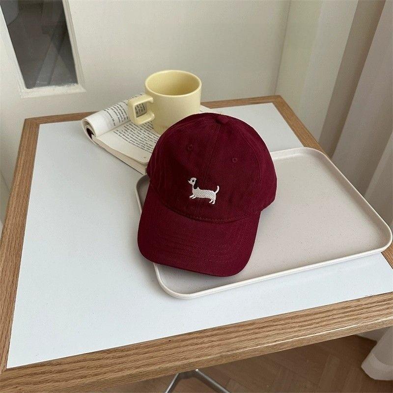 

Дитяча бейсболка з малюнком собаки з захистом від сонця Весна 2025 Burgundy
