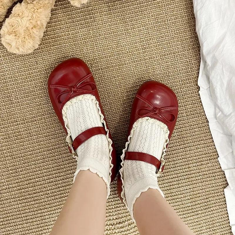 Fashion Retro round Toe Flat Bottom Mary Jane Shoes Women's Soft Sole Spring Autumn Dress Shoes Polka Dot Pattern Rubber Outsole