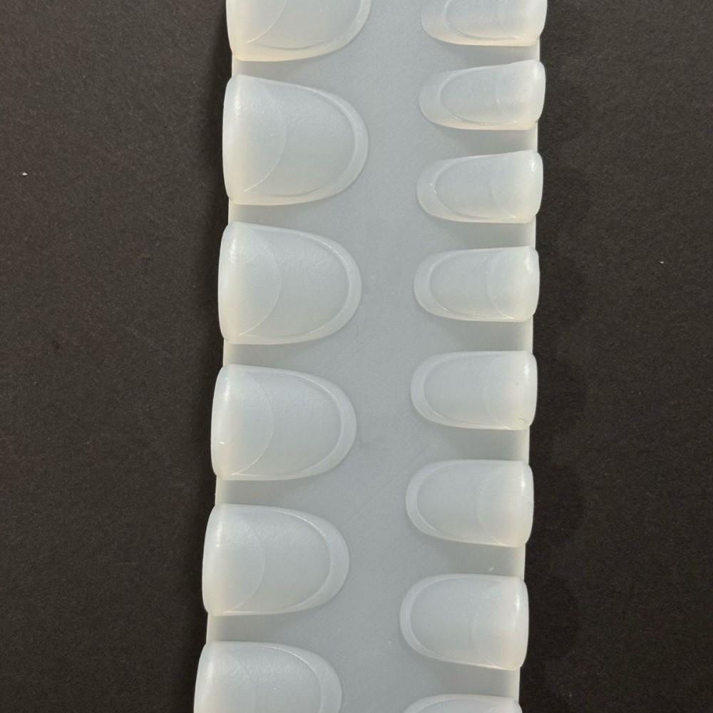 Shallow Fit Silicone Nail Mold Anti Overflow Nail Extension Template New Base Film Mold  Nail Salon