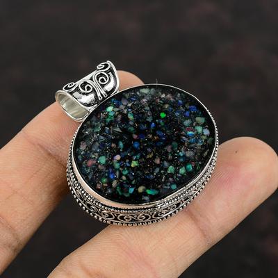 Ciondolo opale etiope nero Ciondolo in pietra preziosa Ciondolo in argento sterling 925 Gioielli vintage Ciondolo fatto a mano Regalo per le donne Ciondolo con pietra portafortuna