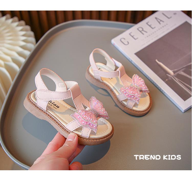 Girls' 2026 Summer Open-Toe Princess Sandals: Soft Sole, Stylish Beach Shoes
