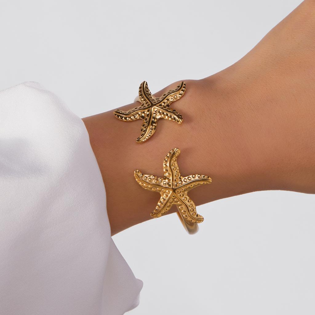 Vintage Stainless Steel Ocean Series Bangle for Women Gold Color Shell Starfish Conch Turtle Bracelet Boho Beach Party Jewelry