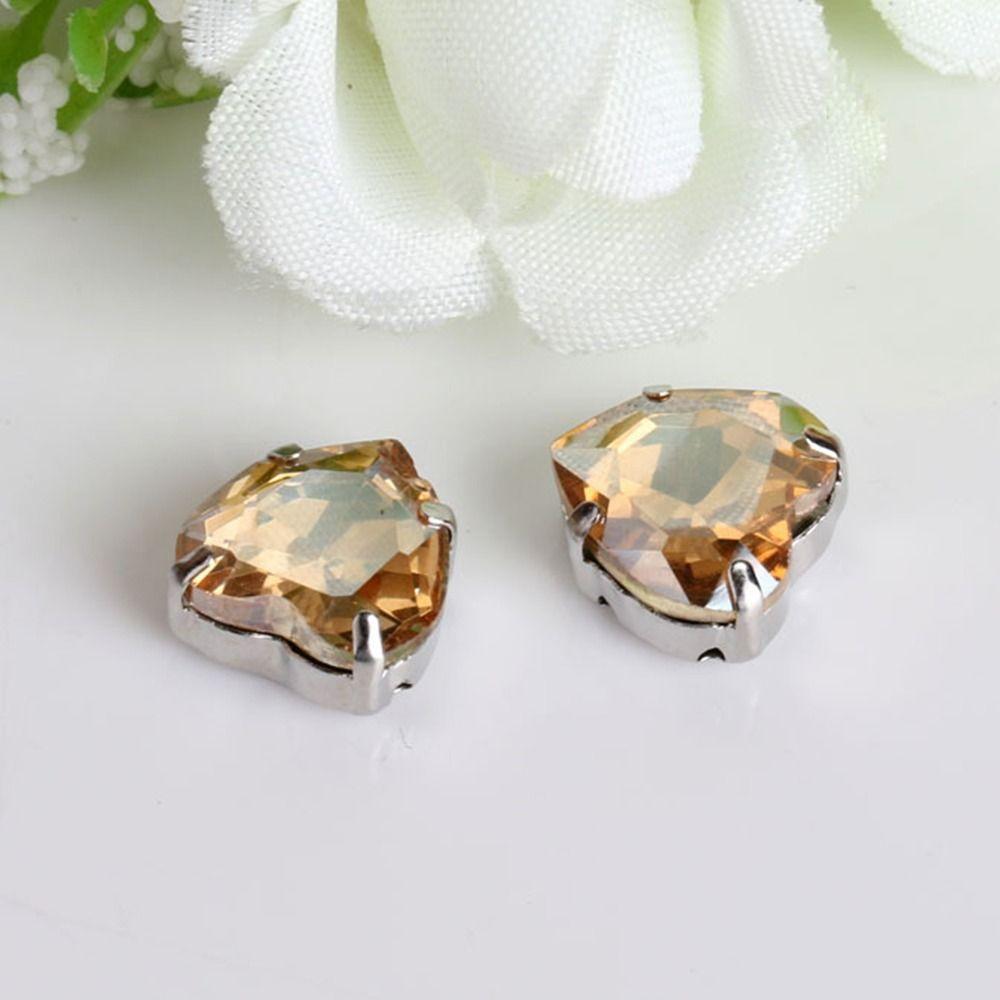 50Pcs/Pack Heart Shape Glitter Sewing Rhinestones Sew On With Silver Claw Glass Crystal Stones 8mm Diamond Beads Ornament