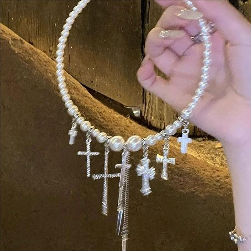 Gothic Cross Layered Pearl Diamond Necklaces Personalized Charm Necklaces Silver Chains Orthodox Cross Jewellery For Woman Statement Necklaces