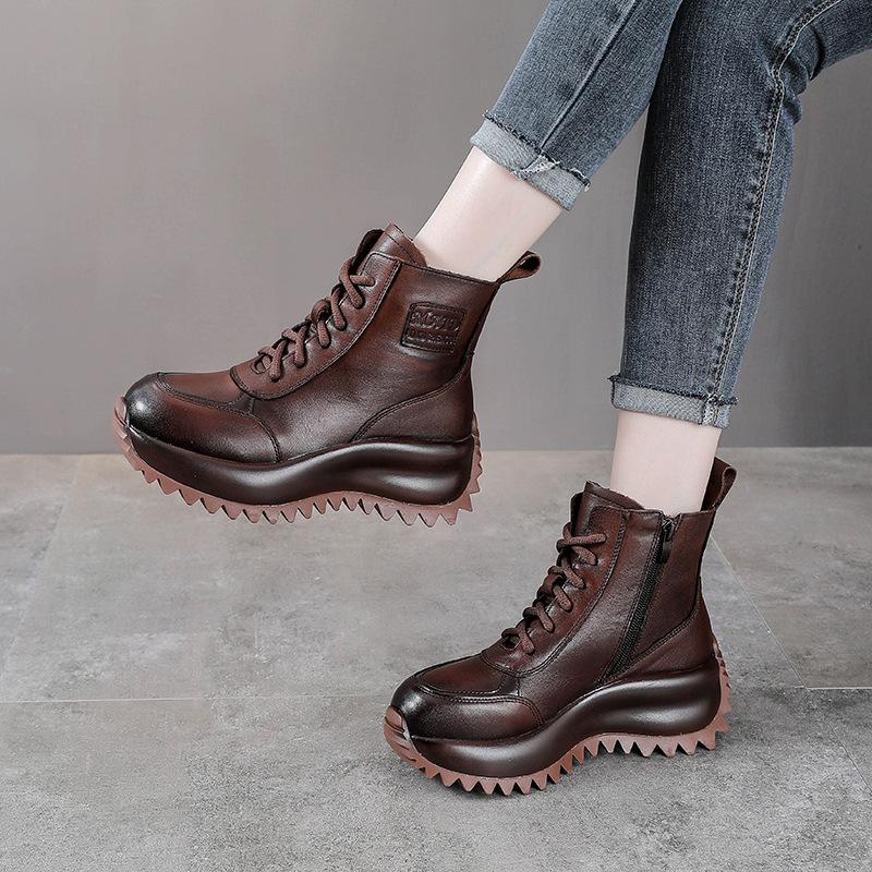 Short Boots Women's 2026 Autumn and Winter New Thick Soled Motorcycle Boots with Cowhide and Sponge Cake Sole