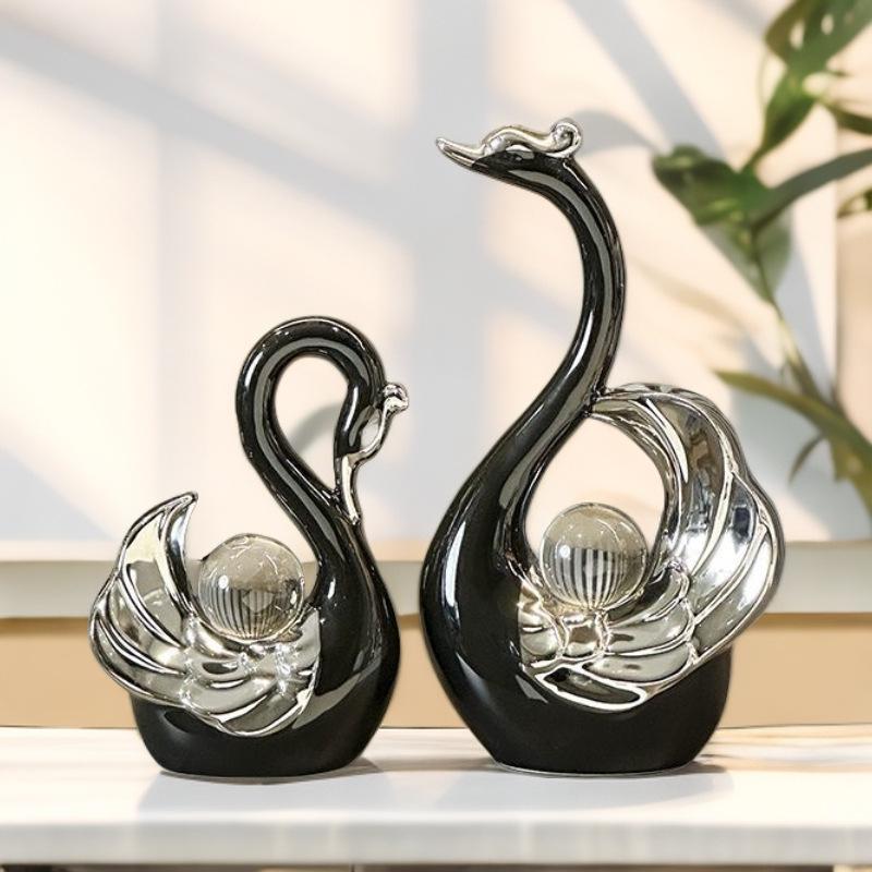 Moderne Zuhause Keramik Schwan Kristallkugel Figur für Wohnzimmer oder Weinschrank Dekoration