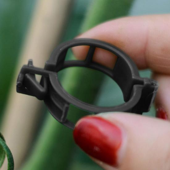 Plant Support Clips Plastic Clips for Securing Plants Reusable Plant Fixing Clips Garden Clips for Tomato Vine Climbing Plants Vegetables