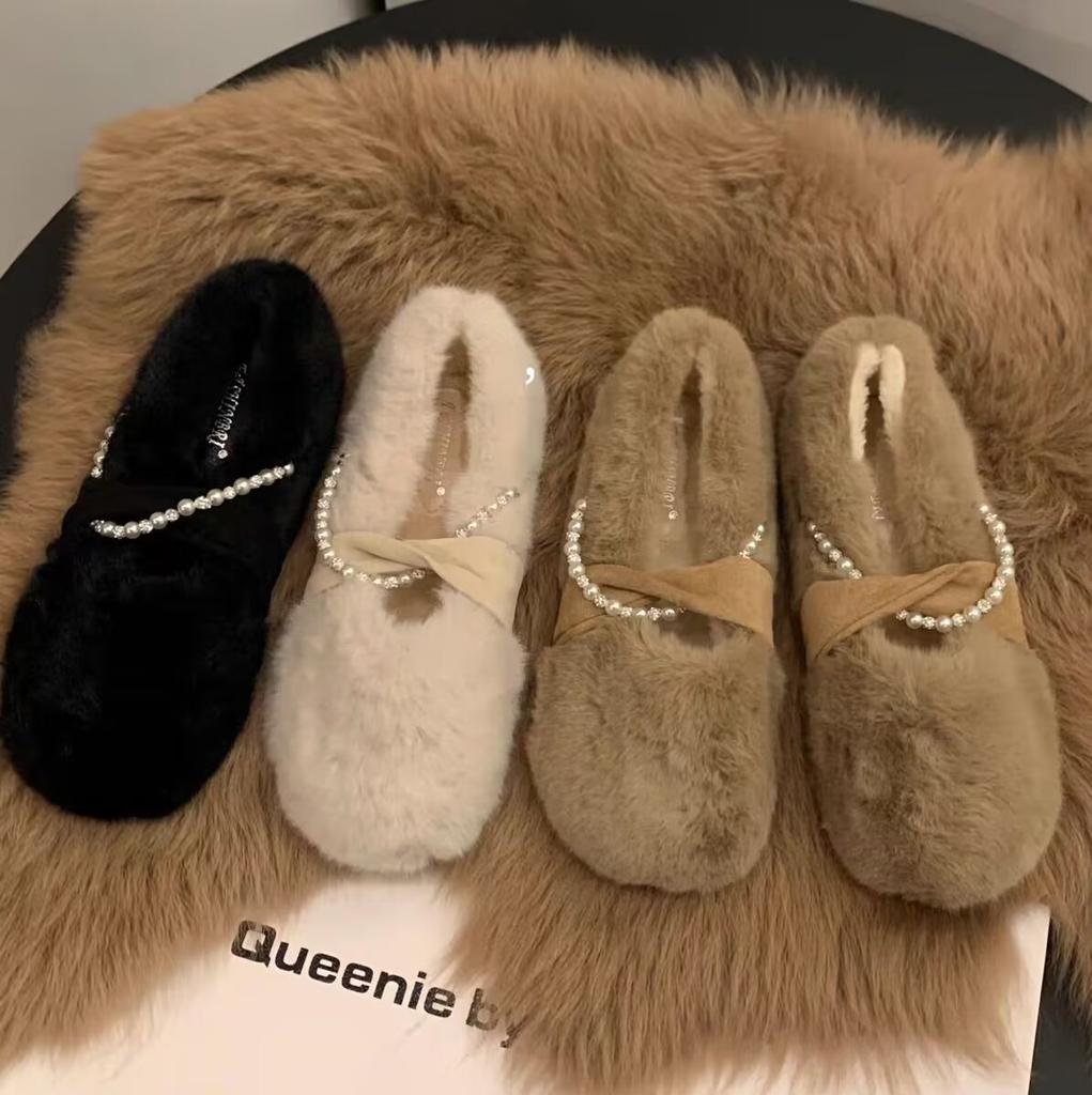 French retro versatile light mouth flat bottom plush cotton shoes women's 2025 new spring and autumn round head pearl soft bottom Mary Jane