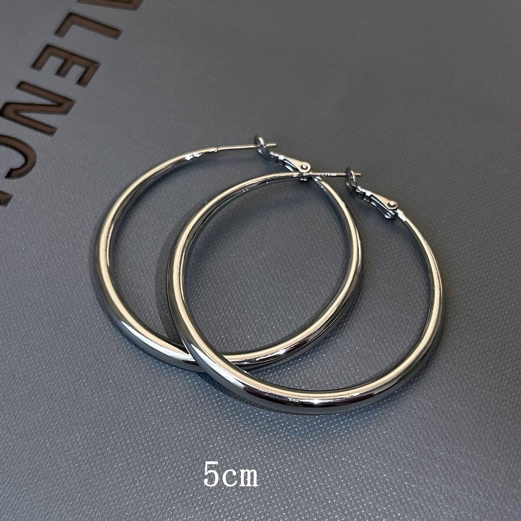 Cold Wind Plain Ring Earrings, Retro Circle Niche Temperament Light Luxury Simple Earrings