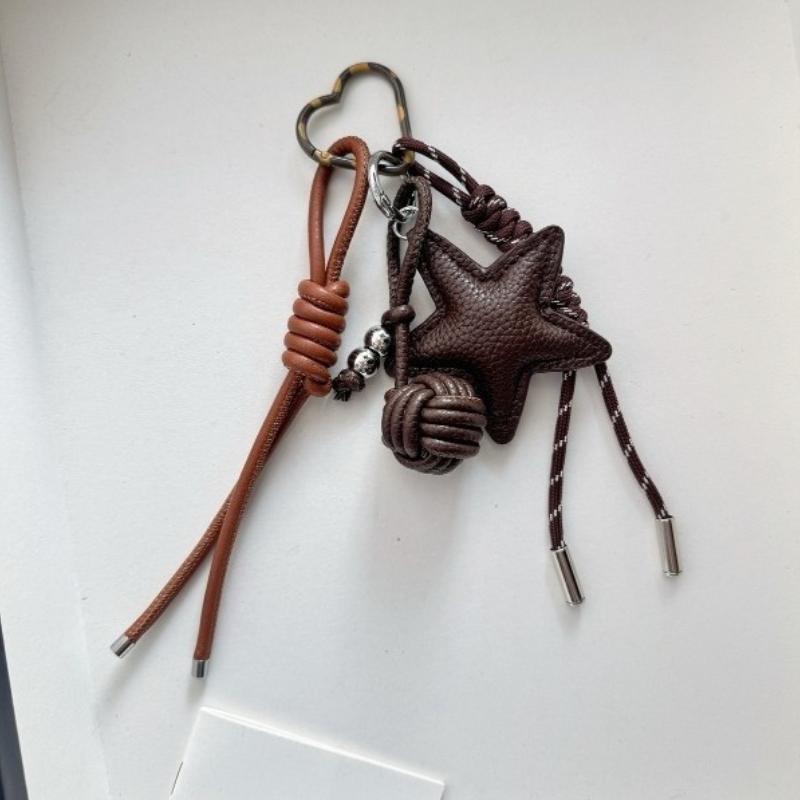 

1pc Star Faux Leather Handmade DIY Rope Keychain,High-End Style Bag Charm with Star Pendant ,Anti-Loss Faux Leather Accessory