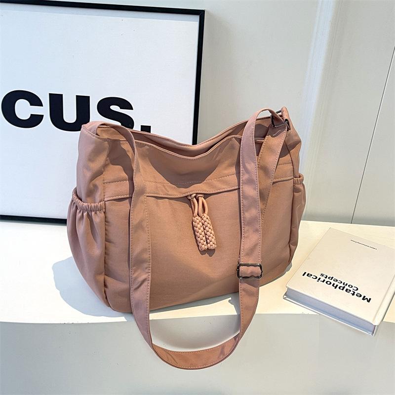 2025 New Large-capacity Bag Women's Tote Bag Fashionable Versatile Shoulder Messenger Bag Cloth Bag High-end Dumpling Bag