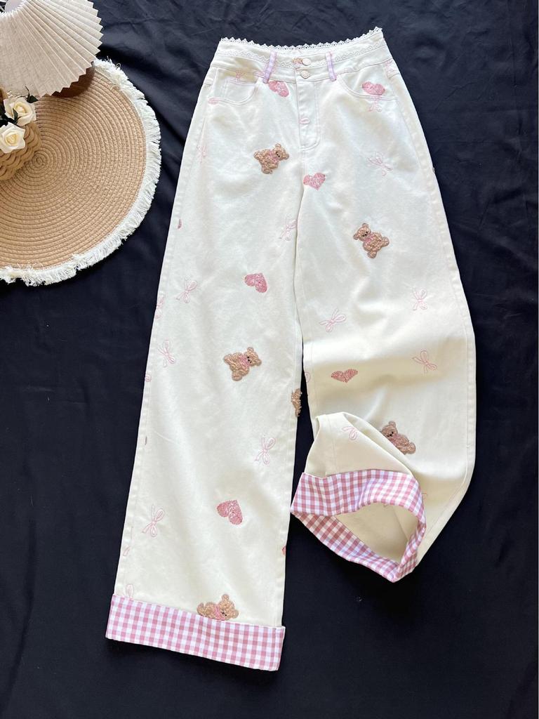 Jeans Bianchi Dritti da Donna Carini con Ricamo di Orso - Petite Girly Arrivo Primavera/Estate 2025