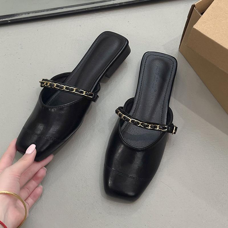 

Spring 2025 new one-pedal half-slippers women s Korean version fashion chain flat-bottomed outer wear bag head sandals bag head shoes 39 чёрный