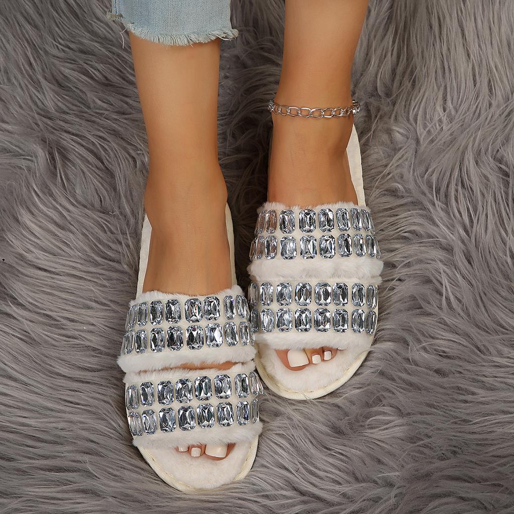 Fashion Women Slippers New Summer Fashion Flat Sandals Luxury Outdoor Beach Slippers Female Trend Brand Designer Shoes Home Slides Women