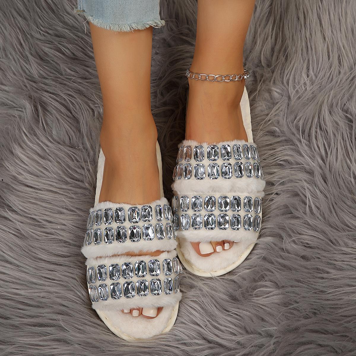 

Fashion Women Slippers New Summer Fashion Flat Sandals Luxury Outdoor Beach Slippers Female Trend Brand Designer Shoes Home Slides Women 40-41 серебряный