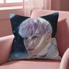 Copricuscino T-TOP Cantante Celebrità Coreana Copricuscino Multi-Scena per Casa e Auto - Reversibile, Morbido e Resistente per Uso Quotidiano