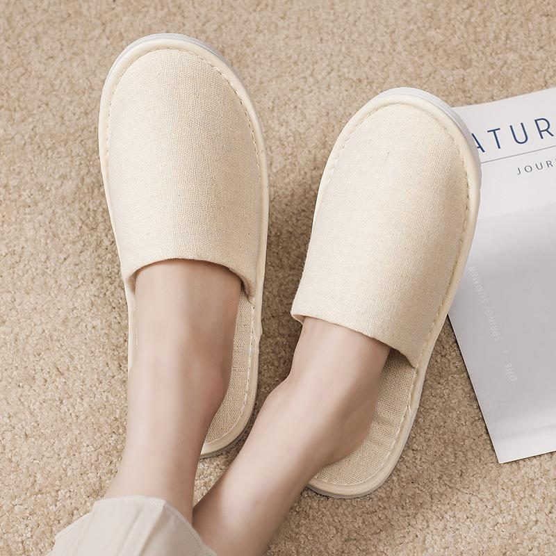 Pantoufles jetables pour hôtels, étal de pantoufles pour invités à domicile, pantoufles d'accueil épaisses antidérapantes