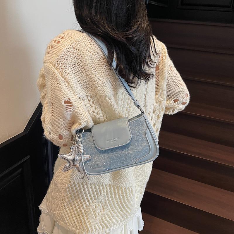 Small bag women's summer new fashion versatile messenger bag shoulder underarm small square bag