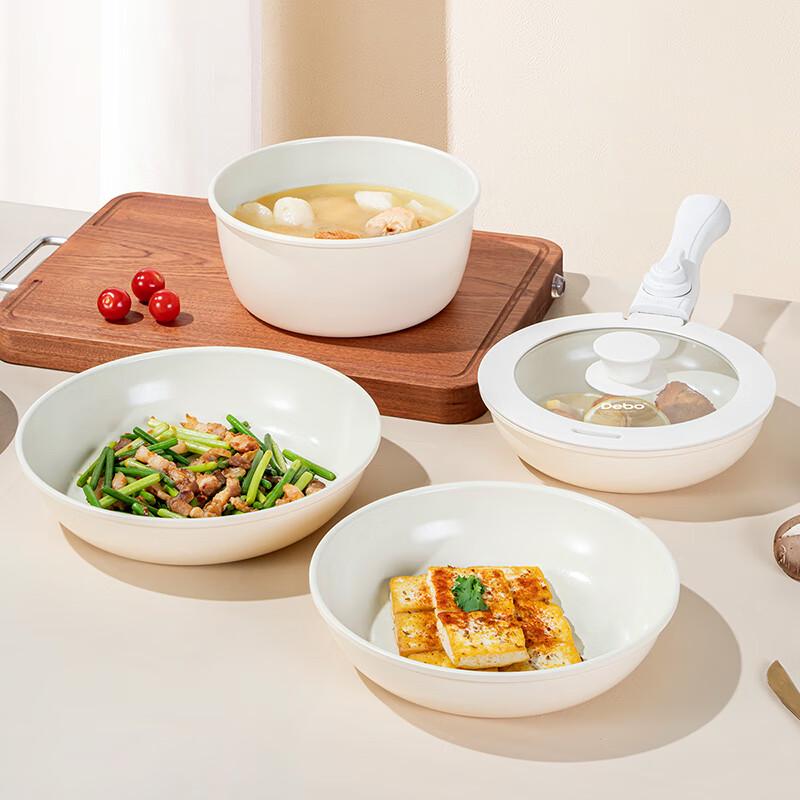 

Debo Sulenge 4-Piece Cookware Set