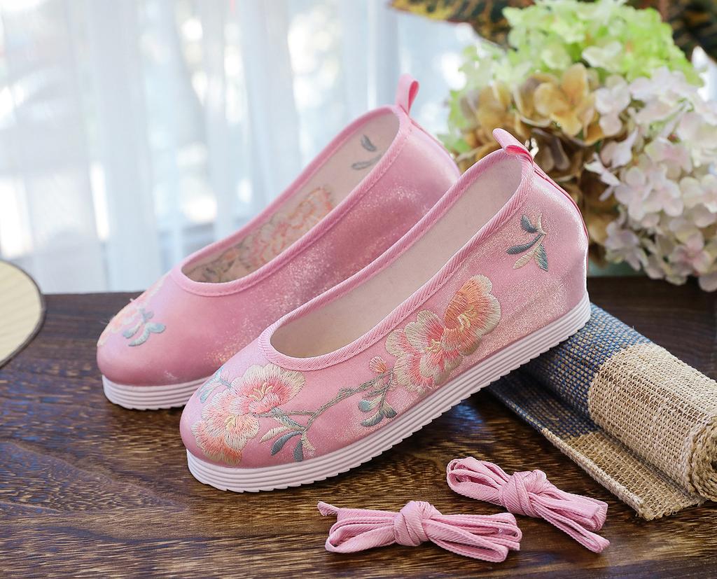 Fashion Inner Height Increasing Wedge Shoe Women Ethnic Style Retro Chinese  Round Head Hanfu Wedding Shoes