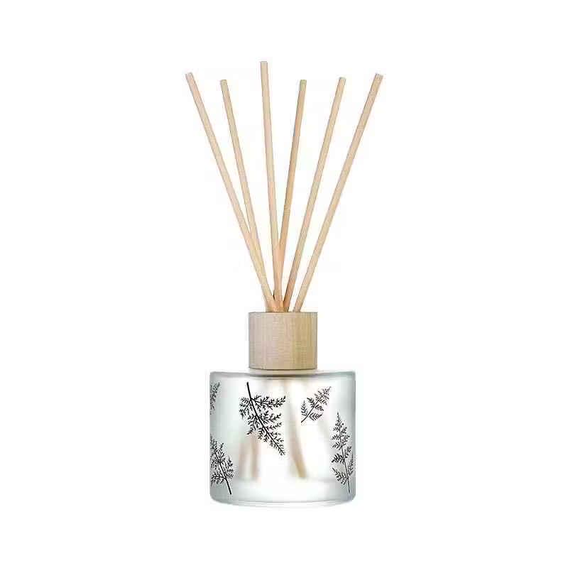 Lixian Gardenia Frosted Glass Flameless Fragrance Diffuser