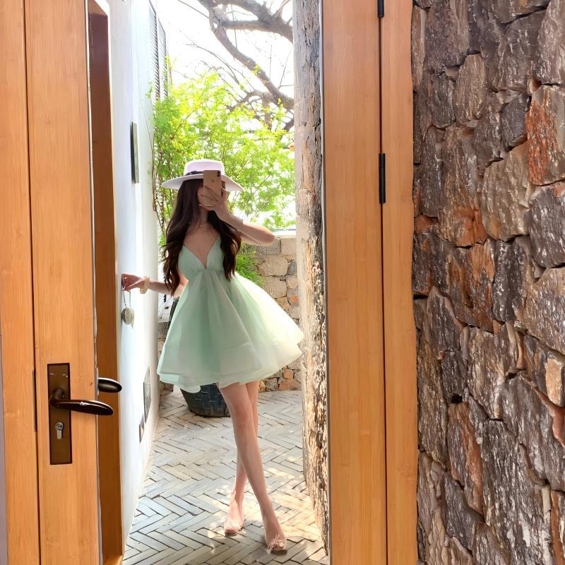 French Vacation Island Collar Lazy Atmosphere Tutu Skirt Sexy Backless Suspender Short Skirt Zixia