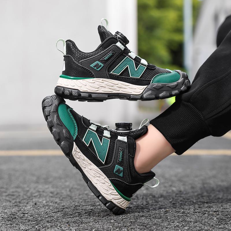 Kids Hiking Shoes All Seasons Walking Running Casual Sneakers Boys Girls Students School Tennis Sports Footwear