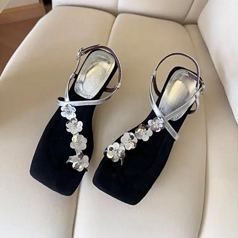Fashion Temperament Sequin Flower Toe Kitten Heel Womens New Summer Square Toe Slender Strap Roman Shaped Heel Sandals