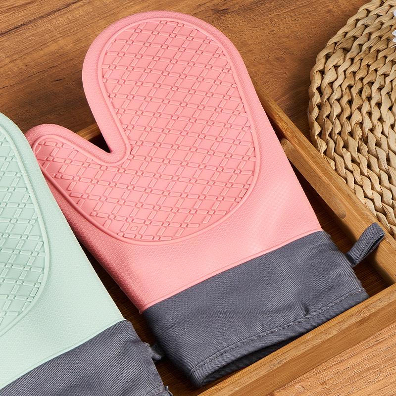 Silicone Heat-Resistant Non-Slip Baking Gloves for Kitchen and Oven