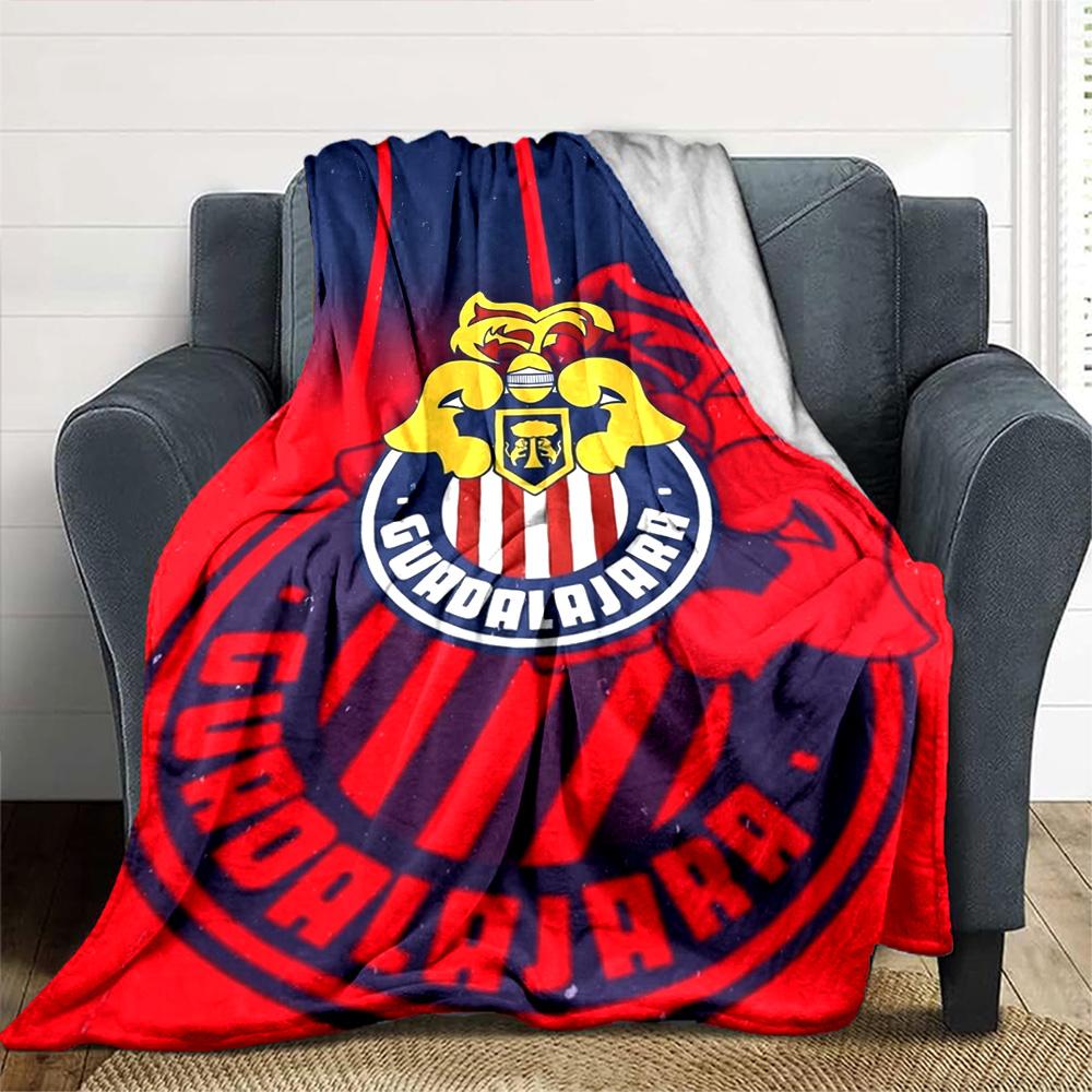 Chivas Guadalajara Logo Print Flannel Blanket High Quality Warm Comfortable Cover for All Seasons Perfect for Gifts Home Decor